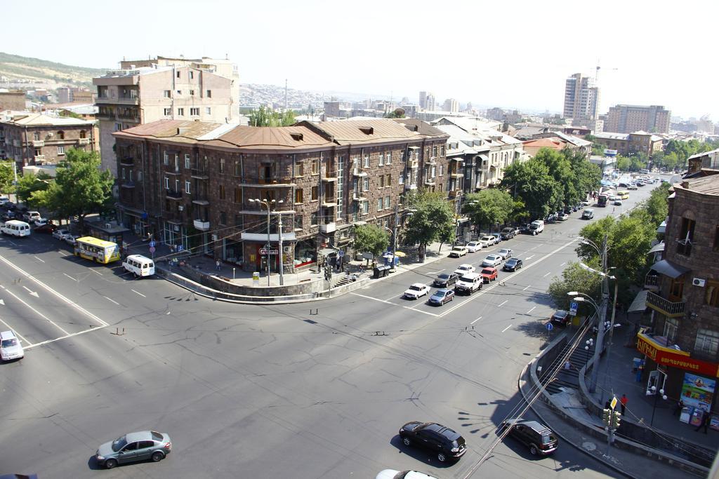 Yerevan-Sky With Terrace Værelse billede