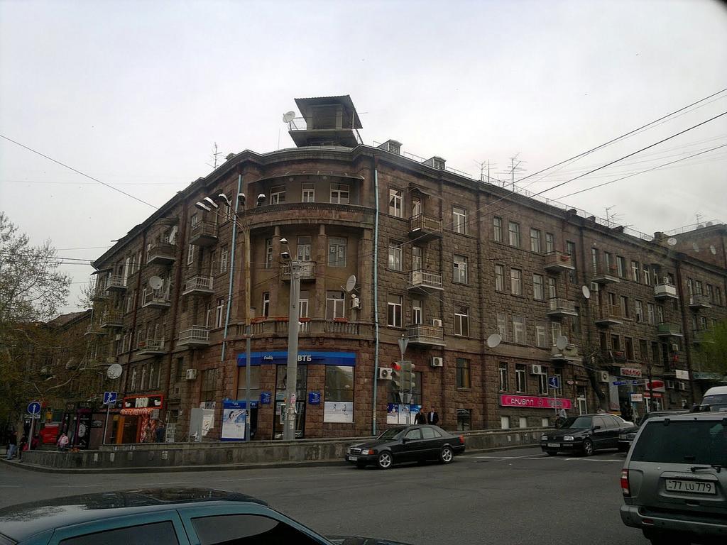 Yerevan-Sky With Terrace Eksteriør billede